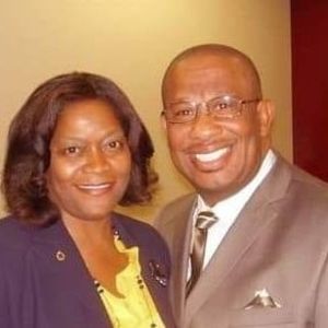 Meet your Posher, Gregory